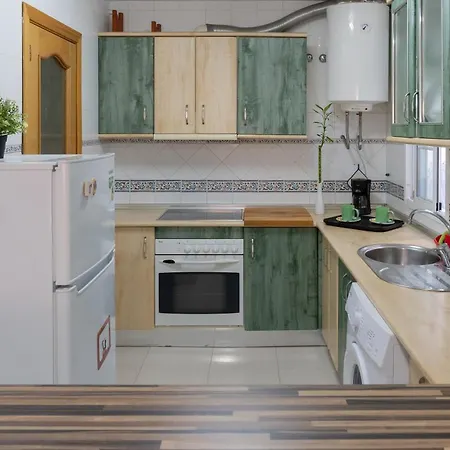 Galvez Rooms Homestay Malaga