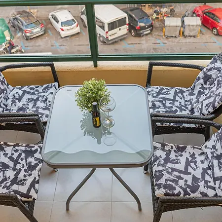 Galvez Rooms *