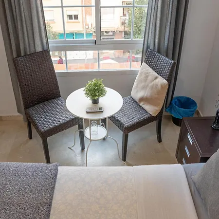 Galvez Rooms Homestay Malaga